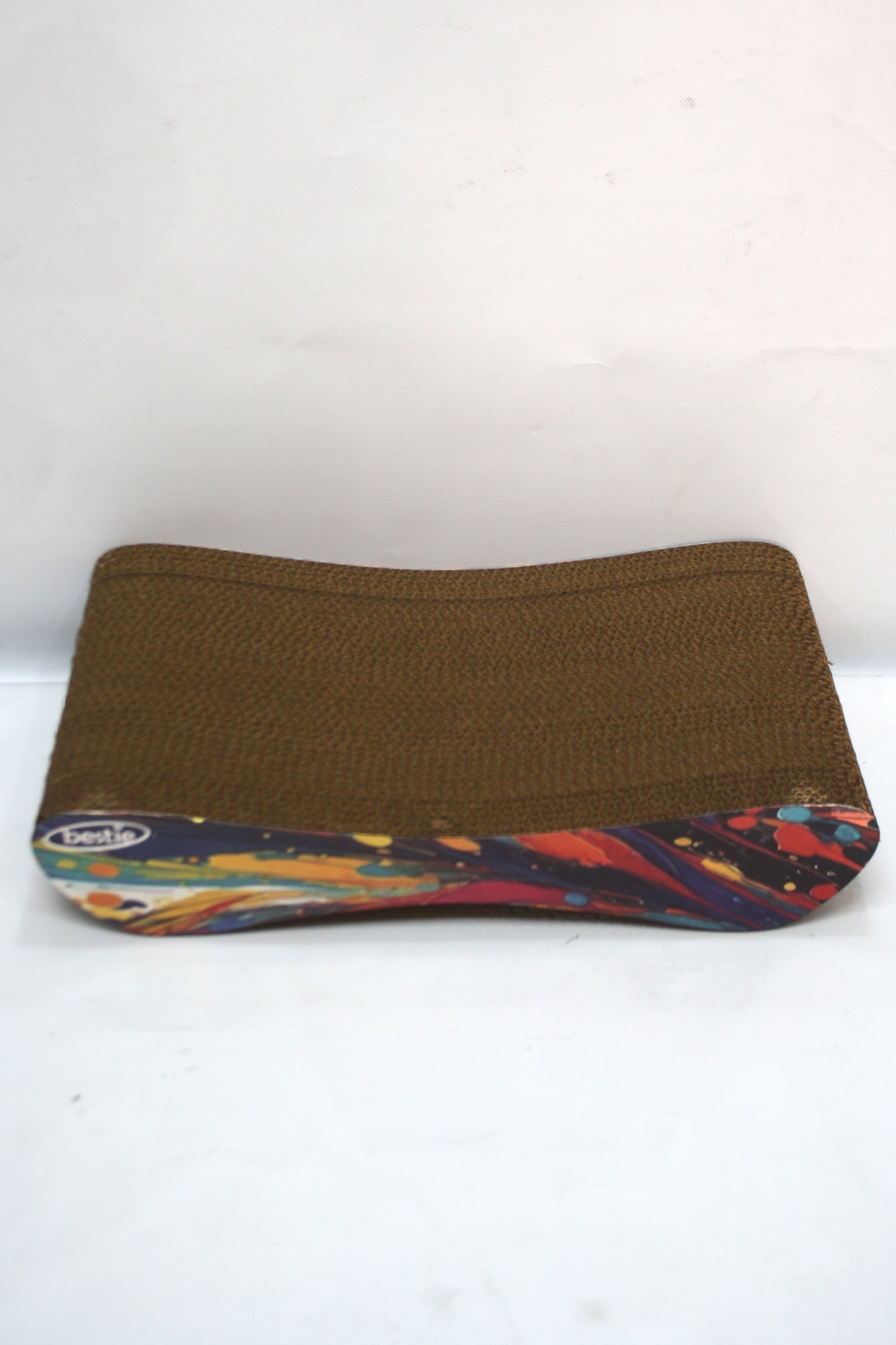 Dekoratif Karton Kedi Tırmalama Kanepesi - Small (43x24x8,5 cm) Renkli Desen