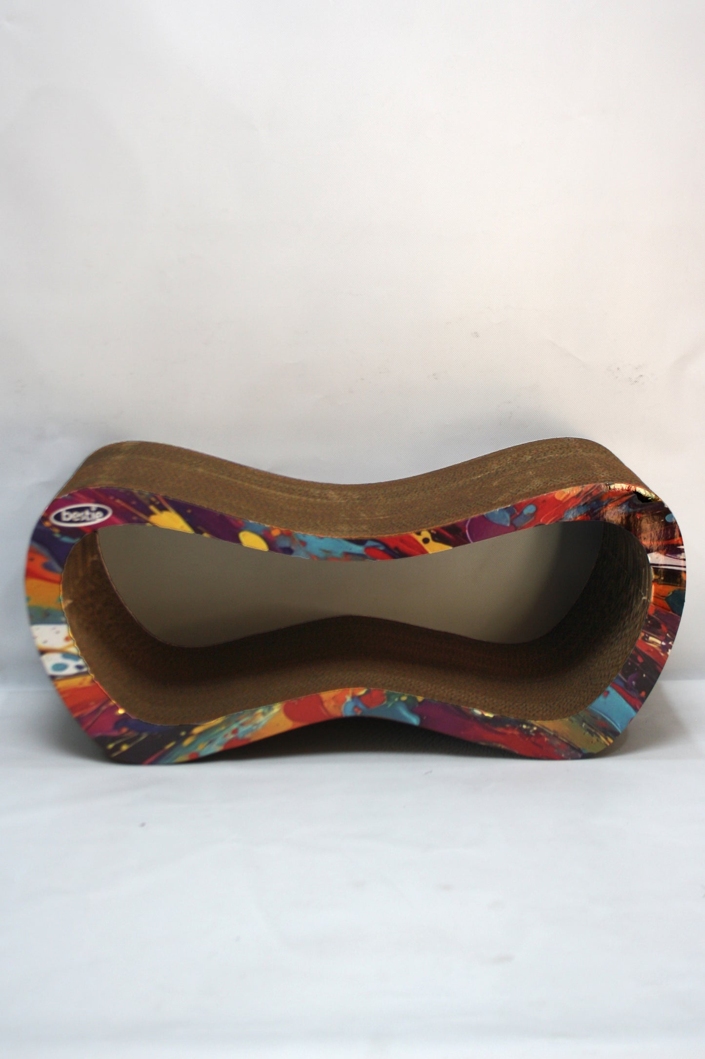 Dekoratif Karton Kedi Tırmalama Kanepesi - Large (59x24x26 cm) Çok Renkli Desen